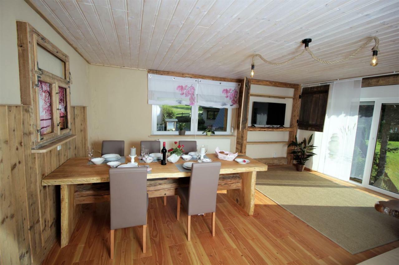 Oybiner Blockhaus Und Ferienwohnungen Hain  Exterior photo